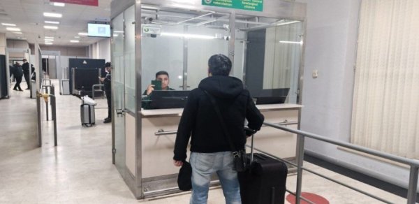 Azərbaycan vətəndaşlarının İrandan ölkəyə keçidi davam edir