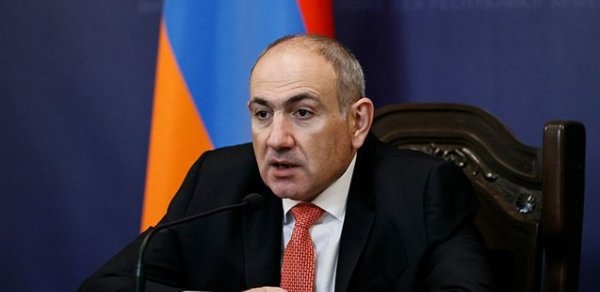 Paşinyan təcili iclas keçirdi