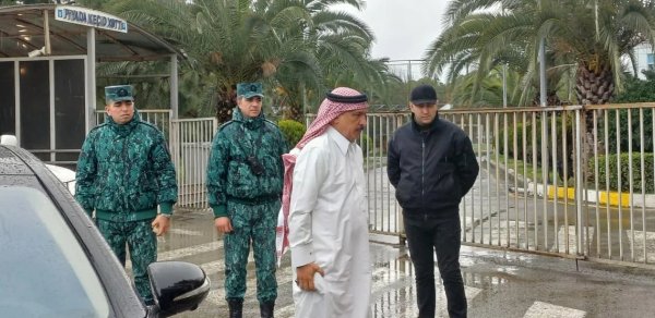 İrandan 5 Tacikistan vətəndaşı, Səudiyyə Ərəbistanının diplomatları Azərbaycana təxliyə edilib