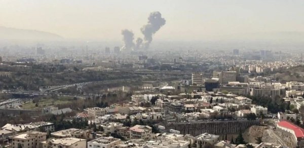 İsrail Ordusu eyni anda Tehran və Beyruta zərbələr endirir