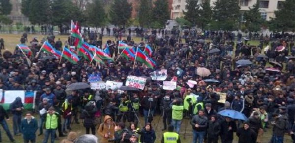 Baş nazirdən aksiyalarla bağlı - Qərar