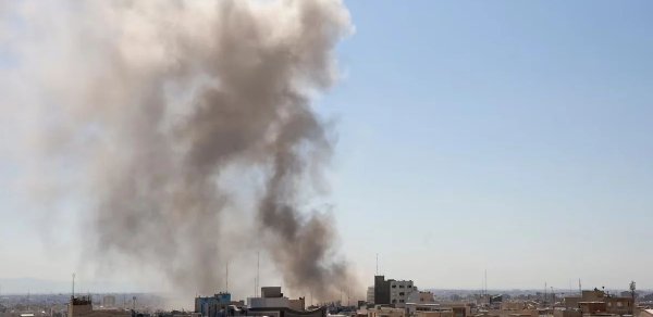 İsrail İranın məxfi nüvə mərkəzinə zərbə endirdiyini bildirib