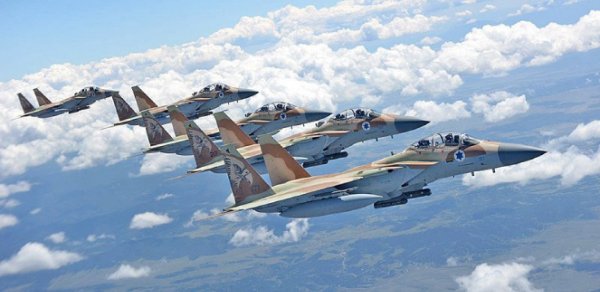 İsrail İsfahan və Şirazda İranın hərbi obyektlərinə zərbələr endirib