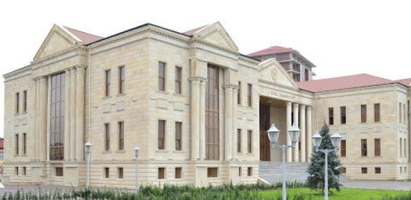 Daha bir icra hakimiyyətində ixtisar: 36 əməkdaş işdən çıxarıldı