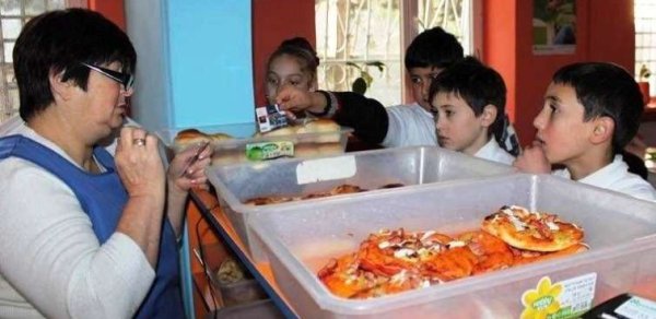 Məktəblərdə bu qidaların satışı qadağan edildi - SİYAHI