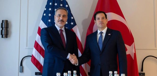 Hakan Fidan Rubio ilə İranın atdığı raketi müzakirə edib