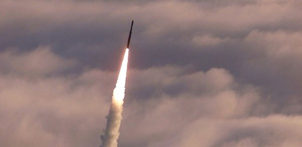 İran: Türkiyə torpaqlarına doğru raket atılmayıb