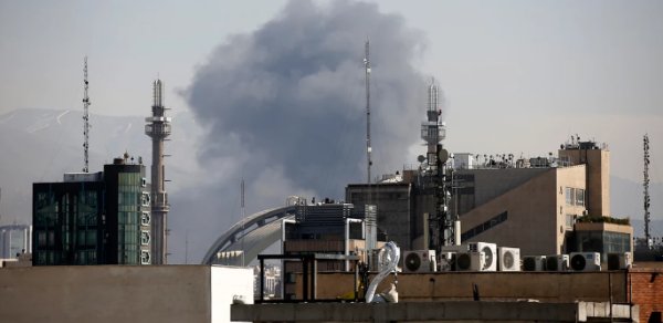 ABŞ-İsrail hücumlarında 105 mülki obyektə zərbə endirilib