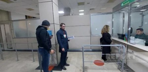 İtaliyanın İrandakı səfirliyinin əməkdaşları Azərbaycan vasitəsilə təxliyə olunub