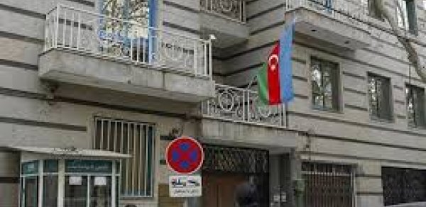 XİN: Azərbaycanın Tehrandakı səfirliyinin əməkdaşlarının böyük hissəsi təxliyə edilib