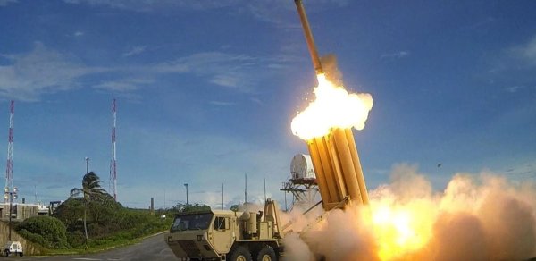 BƏƏ İranın növbəti raket və dron hücumlarını dəf edib