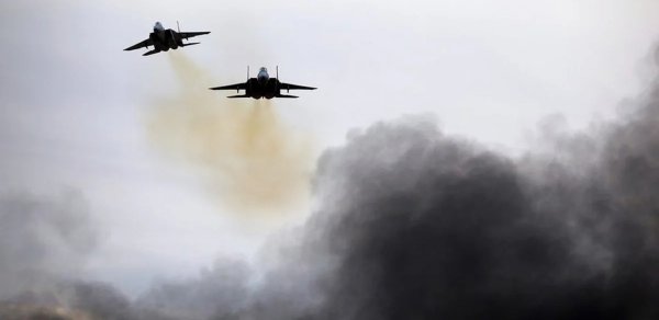 İsrail ordusu İranda raket mühərriki istehsal edən müəssisəyə zərbələr endirib