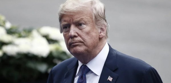 Tramp İranın yeni liderindən danışdı: "Uzun müddət hakimiyyətdə qala bilməyəcək"