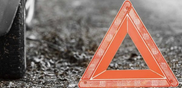 Gəncədə iki avtomobil toqquşub, xəsarət alanlar var