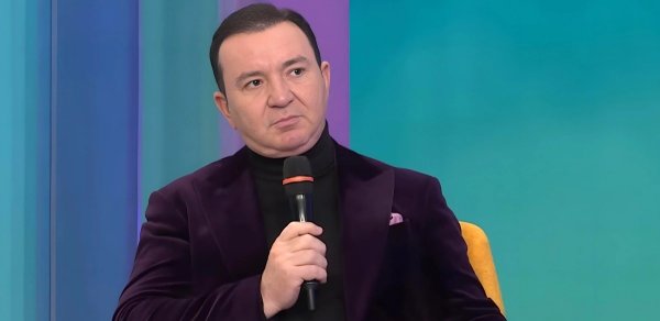 "Xanəndələrin bəziləri mahnı oxuya bilmir" - Əməkdar artist