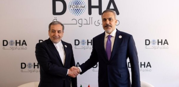 Abbas Əraqçi Türkiyəyə atılan raketlərin İrana aid olmadığını açıqladı