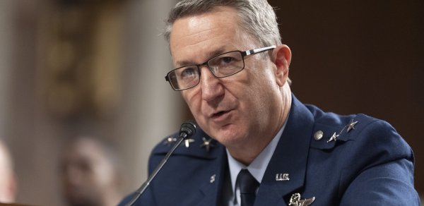 ABŞ-ın Baş Qərargah Rəisi: İranın 50-dən çox gəmisi məhv edilib