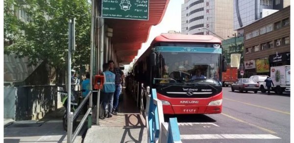 Müharibə dövründə Tehranda ictimai nəqliyyat pulsuz olacaq