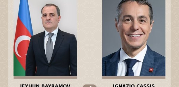 Azərbaycan və İsveçrə XİN rəhbərləri beynəlxalq və regional təhlükəsizlik məsələlərini müzakirə ediblər