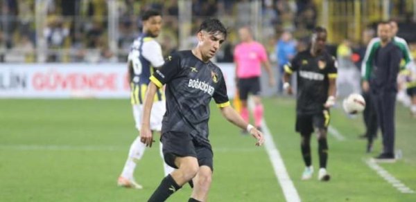 20 yaşlı futbolçu xərçəngdən öldü