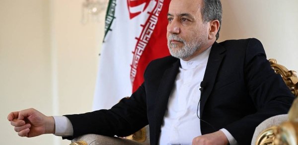 Əraqçi: Hörmüz boğazı ABŞ və müttəfiqləri istisna olmaqla, hər kəs üçün açıqdır