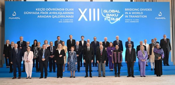 "Biz artıq sülhün üstünlüklərini görürük"