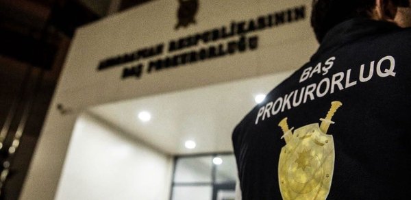 Rusiya axtarışda olan şəxsi Azərbaycana verdi