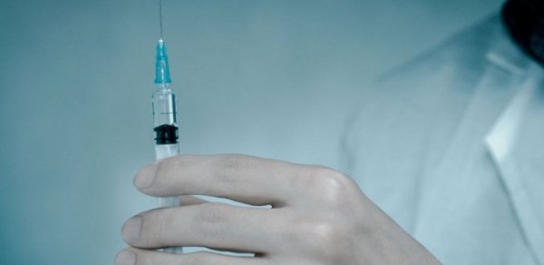 Masazırda iynə vurulan 38 yaşlı qadın öldü