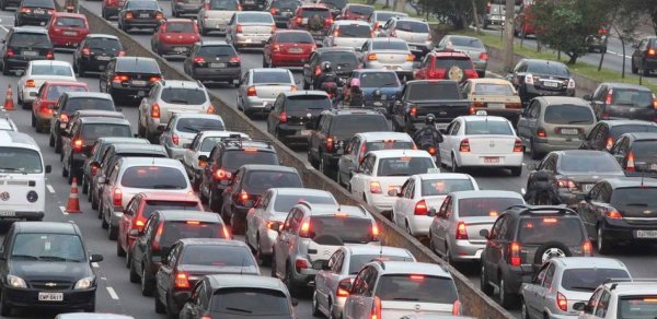 Bəzi yollarda sıxlıq var - SİYAHI