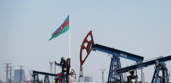 Azərbaycan nefti ucuzlaşıb