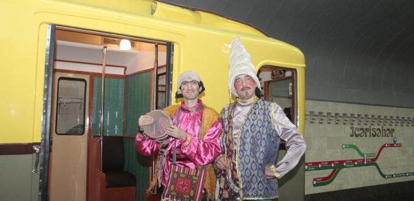 Bakı metrosunda retro vaqonlar nümayiş etdiriləcək - FOTOLAR