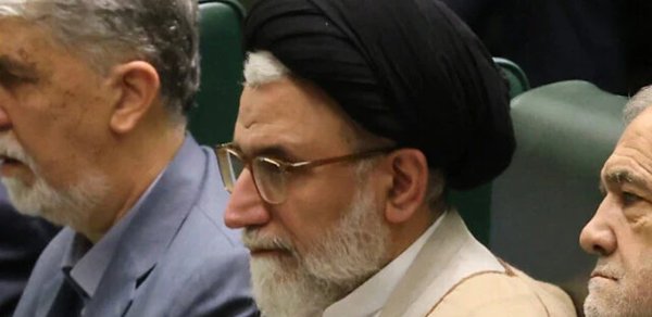 İranın kəşfiyyat naziri də öldürüldü