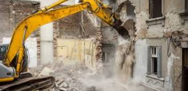 Bakıda bu küçələrdə köhnə binalar söküləcək - SİYAHI