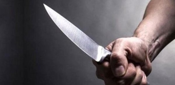 Gəncə sakini torpaq üstündə bıçaqlandı