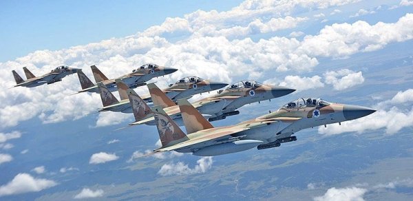 İsrail son 24 saat ərzində İranda 200-dən çox hədəfə zərbələr endirib