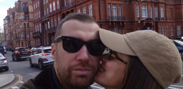 Məşhur cütlük tətilə yollandı - FOTOLAR