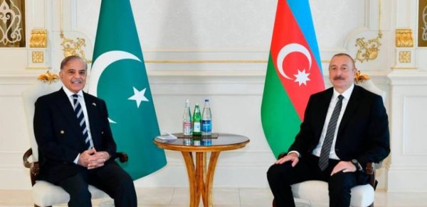 İlham Əliyev və Şahbaz Şərif telefonla danışdı