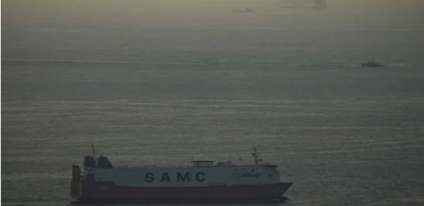 İran Hörmüz boğazından keçid üçün “yoxlama sistemi” hazırlayır