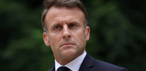 Makron: Fransa Aralıq dənizində Rusiyanın "Deyna" gəmisini ələ keçirib