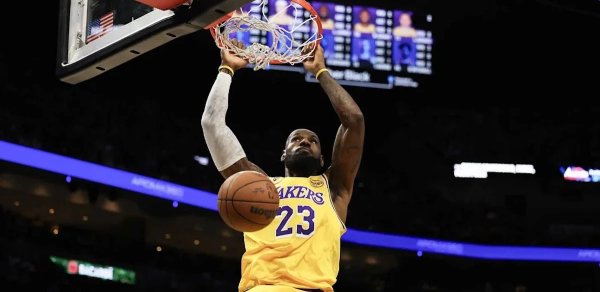 Lebron Ceyms NBA-da rekord qırdı