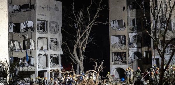 İsraildə İran raket hücumları: 180-dən çox yaralı var