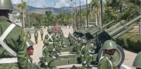 Kubalı nazir müavini: "Ordumuz ABŞ-nin mümkün hücumuna hazırlaşır"