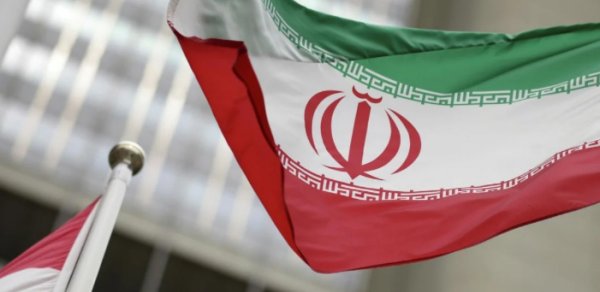 İran XİN: Tramp vaxt qazanmaq istəyir