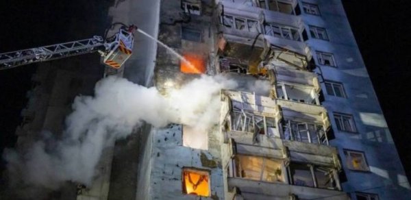 Rusiya Ukraynaya kütləvi hava zərbələri endirdi - Ölənlər və xəsarət alanlar var