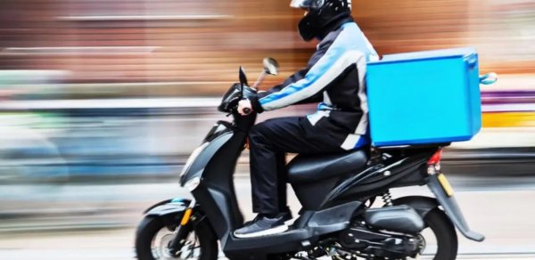 Moped idarə edənlərin diqqətinə: Yeni qaydalar qüvvəyə mindi