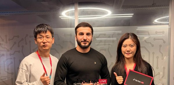 Elmir Niyazzadənin rəhbərlik etdiyi agentlik beynəlxalq səviyyədə diqqət mərkəzinə düşüb