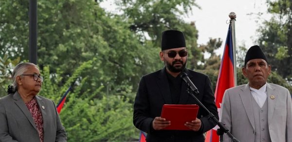 Keçmiş reper Nepalın baş naziri oldu