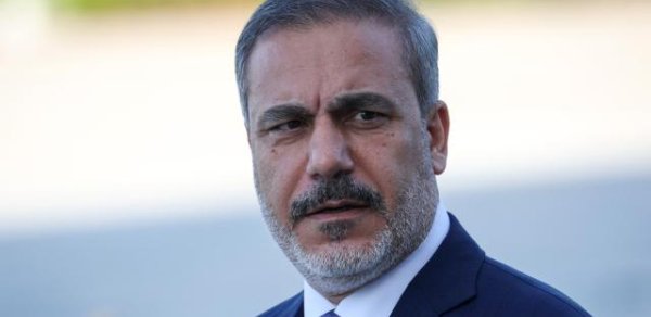 Hakan Fidan: ABŞ İrana qoşun yeridə bilər