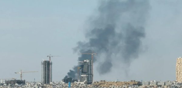 Əbu-Dabiyə raket hücumu nəticəsində beş nəfər yaralanıb