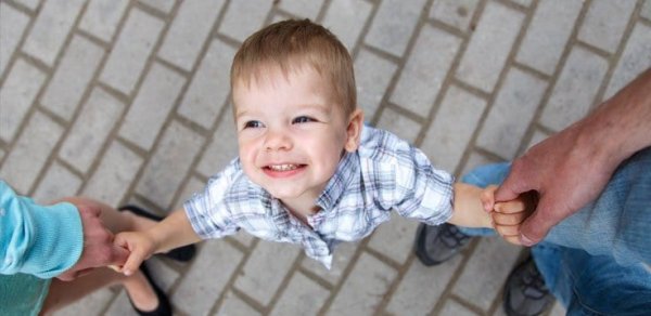 Bu günə qədər 856 uşaq övladlığa verilib